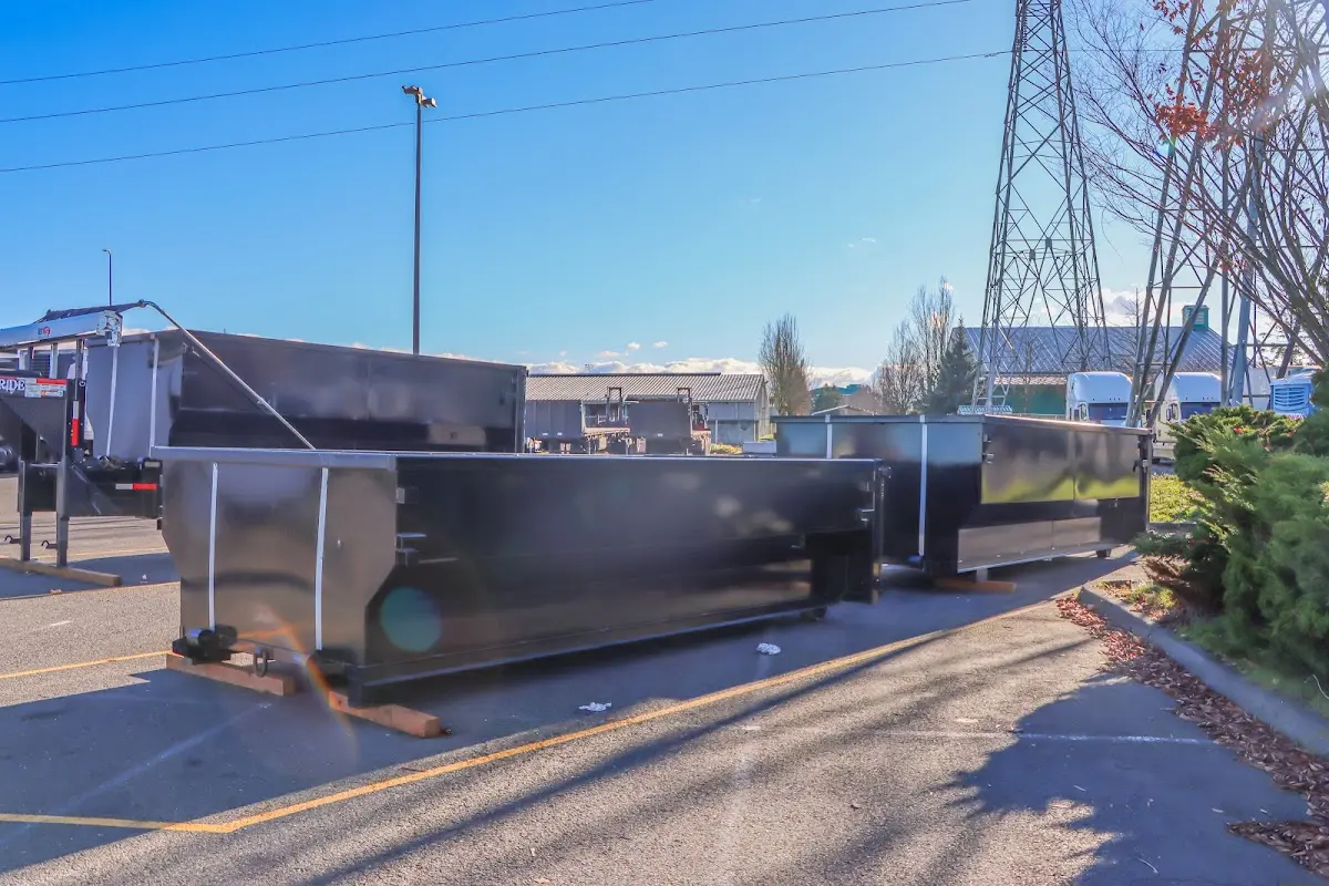 Professional dumpster rental and junk removal service in Lyndhurst